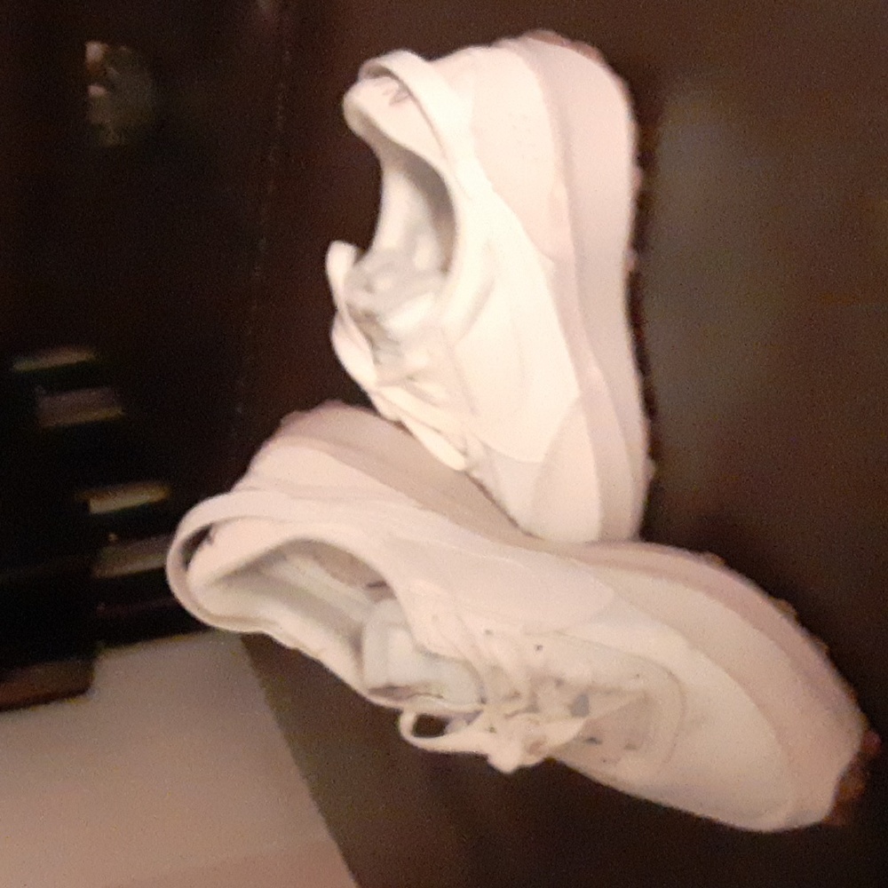 Womens nike waffle debut